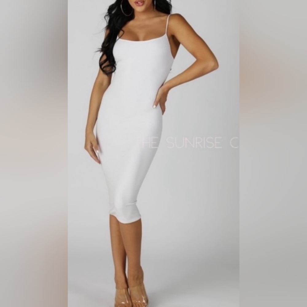 Nikibiki white bodycon dress size OS.